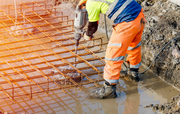 Best Concrete Pool Decks in San Pablo, NM